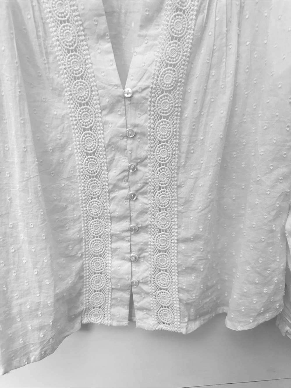 Aspiga L Carrie Dobby white Eyelet Pintuck 100% organic Cotton cottagecore top - Picture 5 of 15